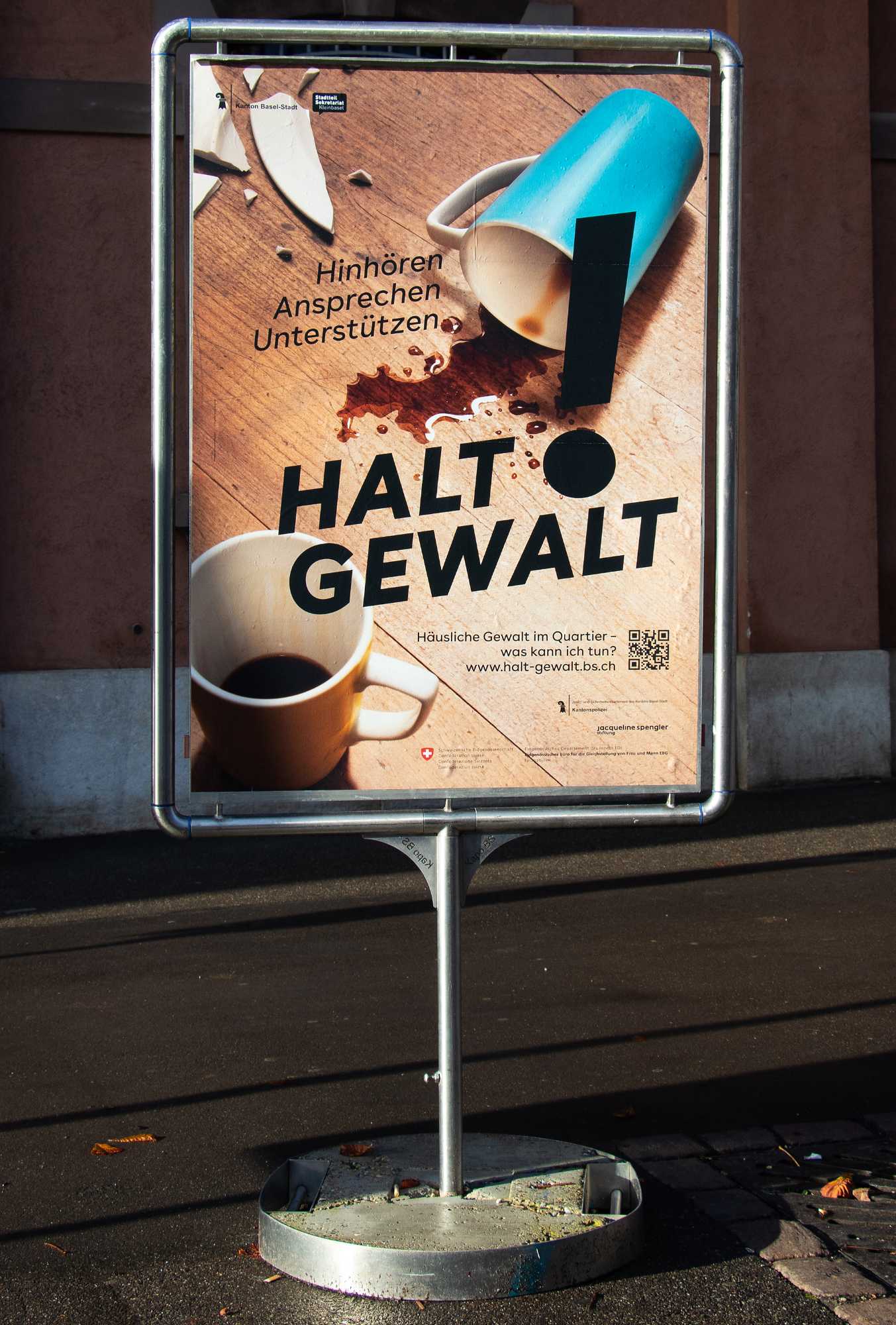 Halt Gewalt!